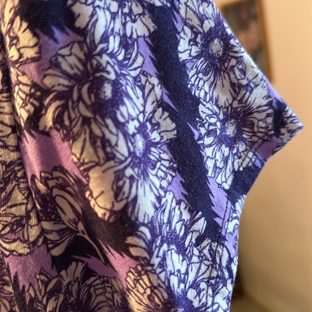 Lularoe - Picture 7 of 7